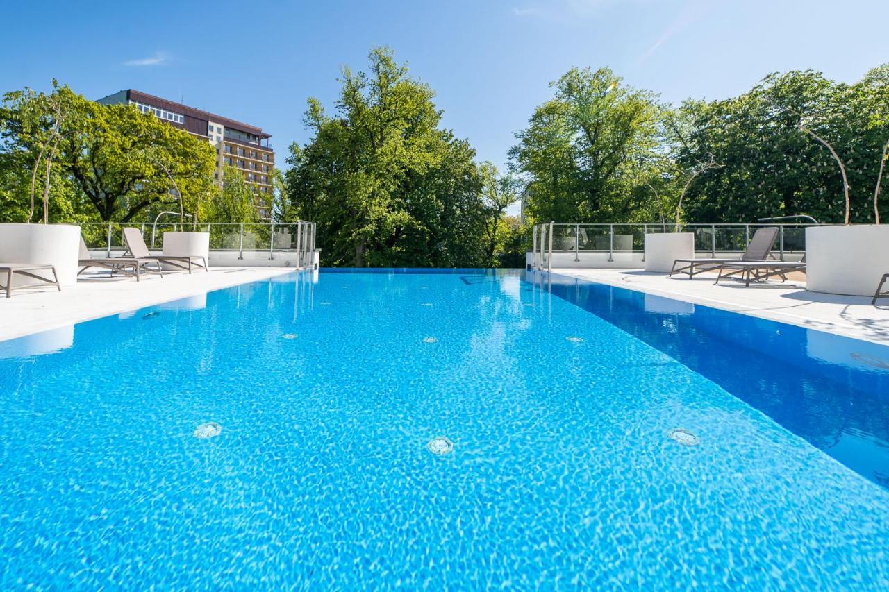 Faro Apartamenty Nadmorskie Tarasy Spa Przy Latarni I Molo Baseny, Sauny, Fitness I Parking W Cenie Kolobrzeg Exterior photo